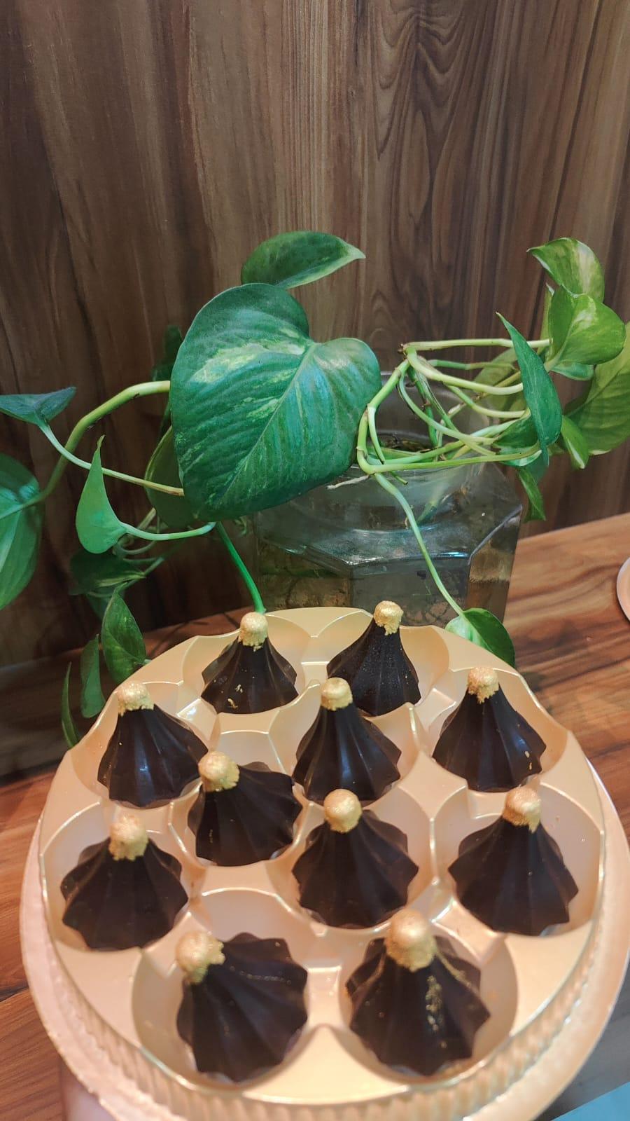 Pista  Chocolate Modak
